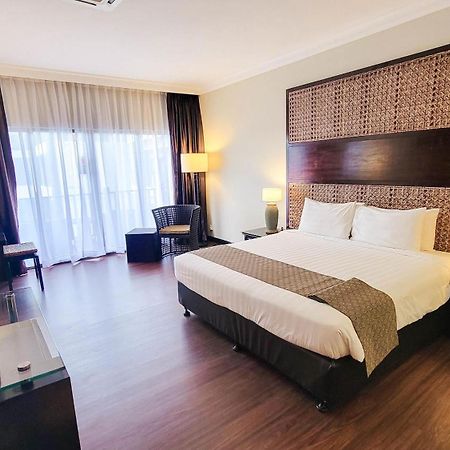 Mines Beach Resort Hotel Seri Kembangan Eksteriør billede