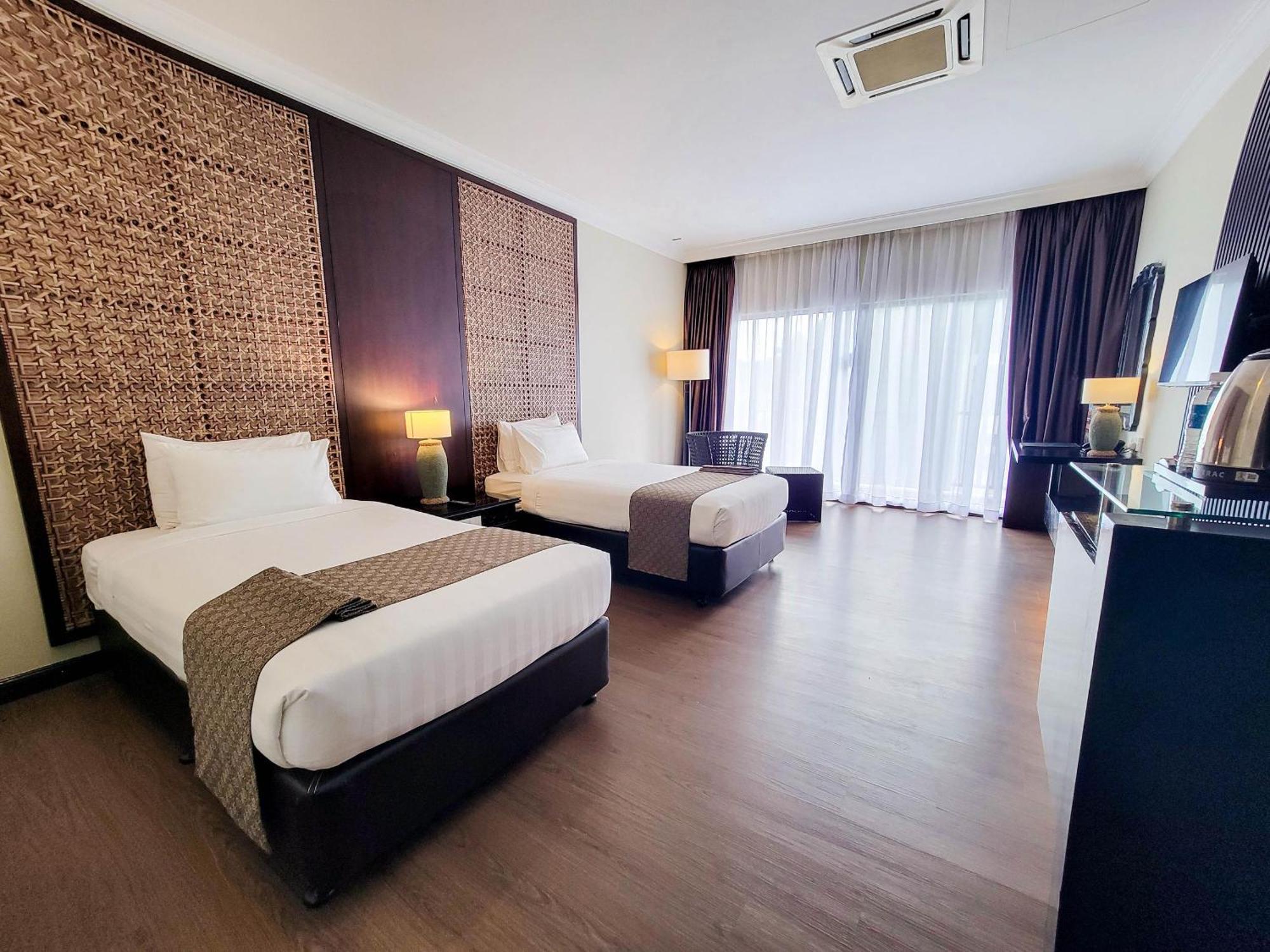 Mines Beach Resort Hotel Seri Kembangan Eksteriør billede